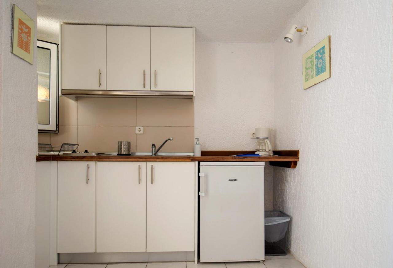 D&d Apartment